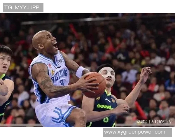 马布里成功带领CBA球队夺冠，成为中国篮球新宠