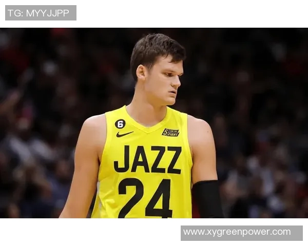 沃克凯斯勒带领球队迎接挑战展现年轻球员的无限潜力与未来希望