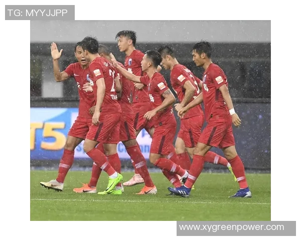 广州恒大迎战天津队全力争胜力争积分榜前列 广州恒大迎战天津队全力争胜力争积分榜前列