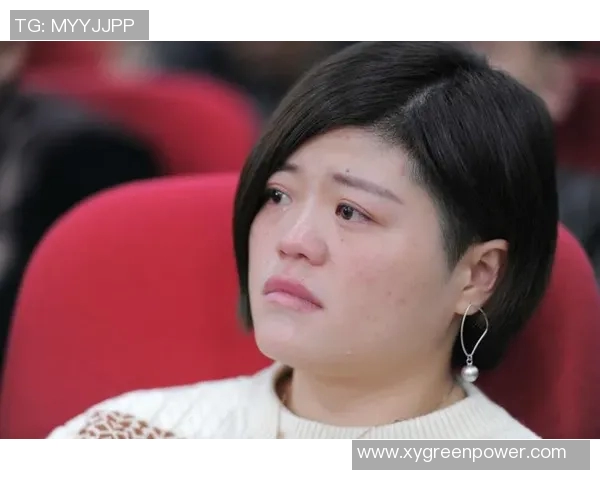 李观洋的成长之路：从平凡少年到卓越领袖的奋斗历程与启示